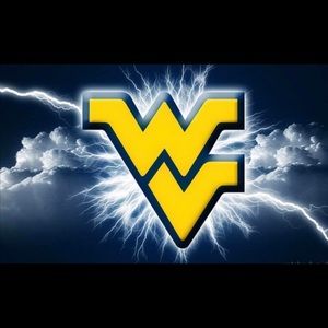 Meet your Posher, Connie